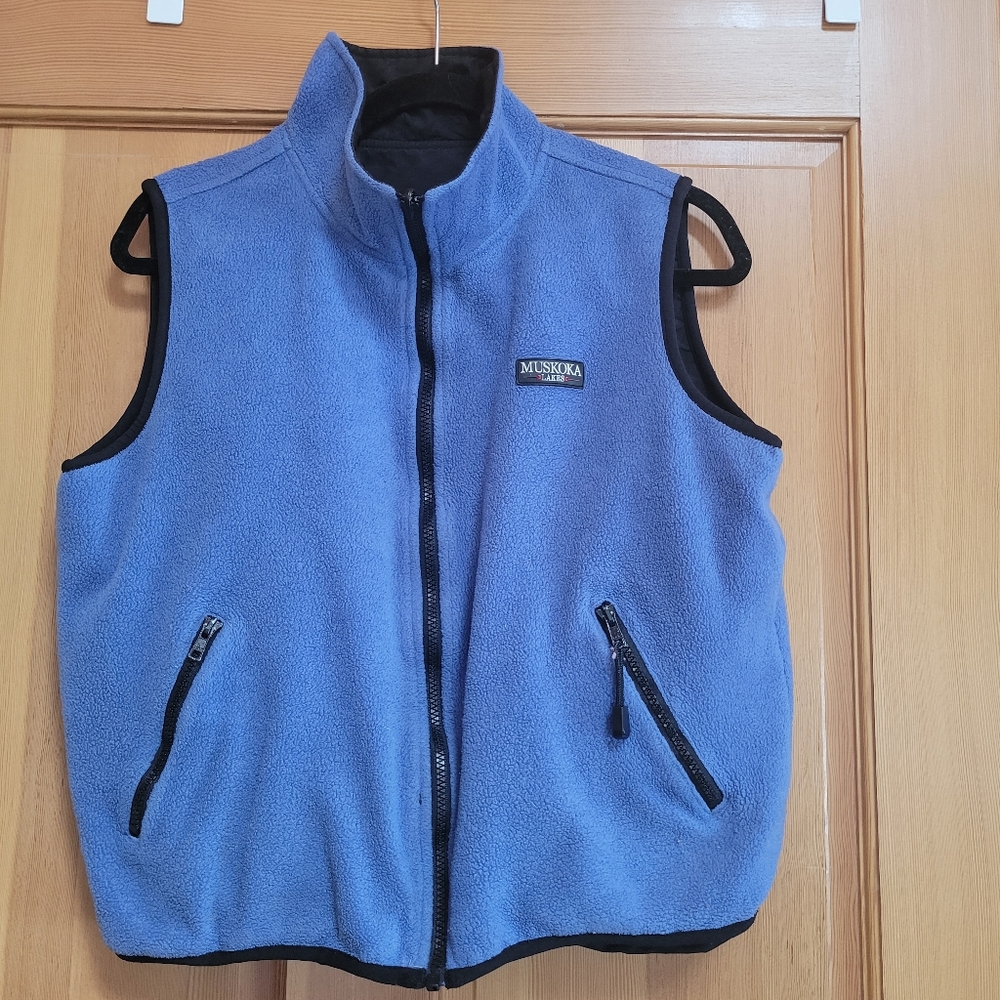 Muskoka Lakes vest